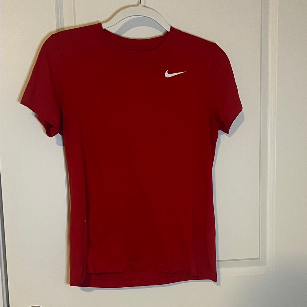Nike Women's Crimson Short Sleeve Tee